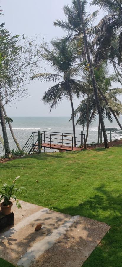 Perch By The Sea Bed & Breakfast Kannur Exterior photo