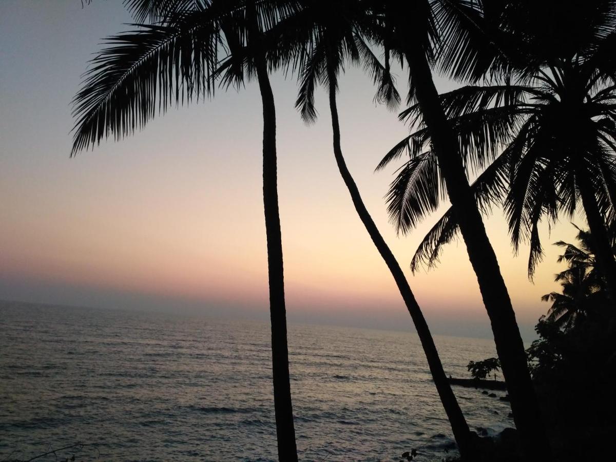 Perch By The Sea Bed & Breakfast Kannur Exterior photo